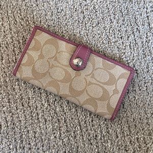 Coach wallet
